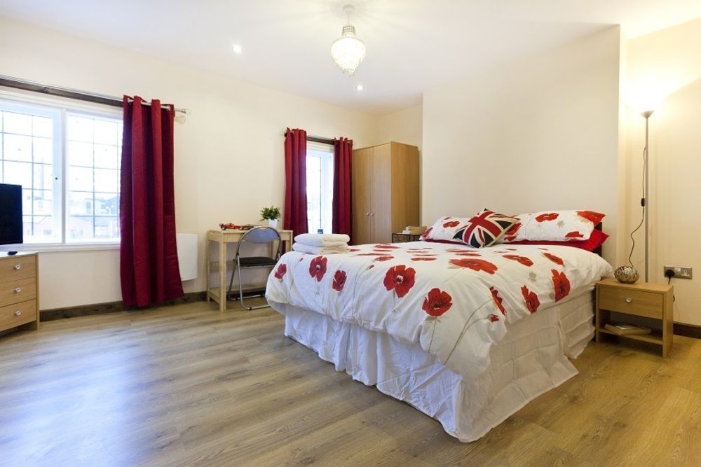 Hotel Emporium Centre Self Catering Nottingham