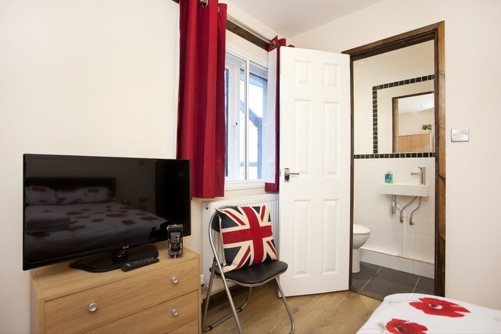 Emporium Centre Self Catering Hotel